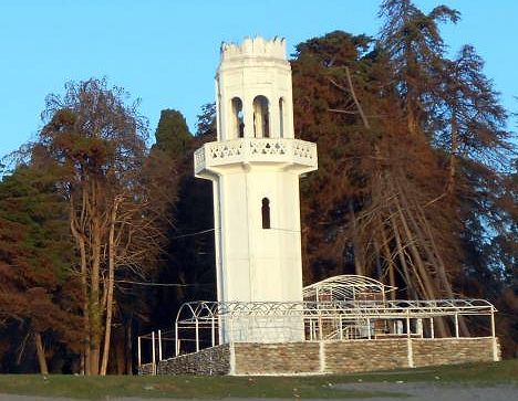 Башня в Агудзере