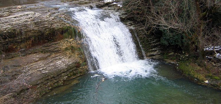 Один из Шакуранских водопадов